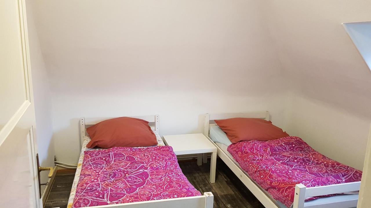 סארברוקן Handwerker Unterkunft Monteurzimmer Mit Gemeinschaftsbad In Brebach מראה חיצוני תמונה